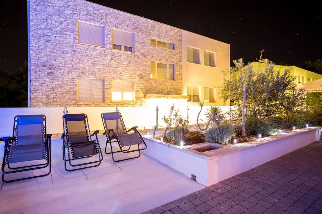Apartment Falcon Stari Grad  Camera foto