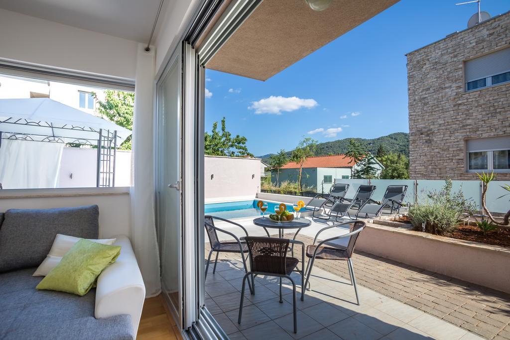 Apartment Falcon Stari Grad  Camera foto