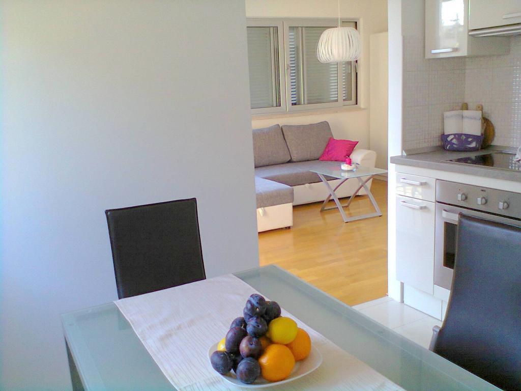 Apartment Falcon Stari Grad  Esterno foto